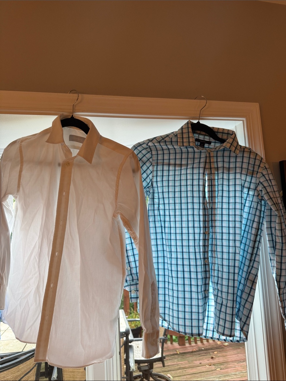 4 Boys Button-Up Dress Shirts Nordstroms, Nautica and Izod size L (14/16)